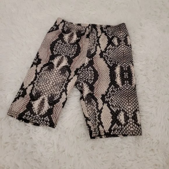 Women Summer Snake skin Print Shorts Casual Slim Fit Cycling Shorts Elastic - Picture 3 of 3